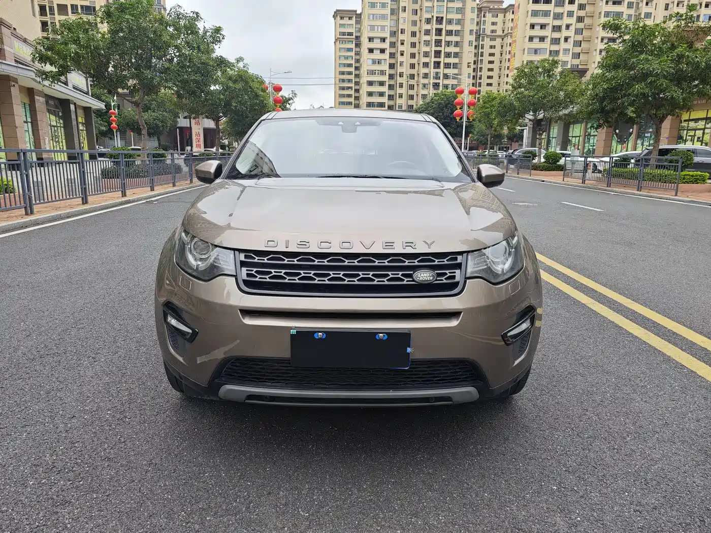 Land Rover Discovery Sport (Import) 2015 2.0T SE фото 2