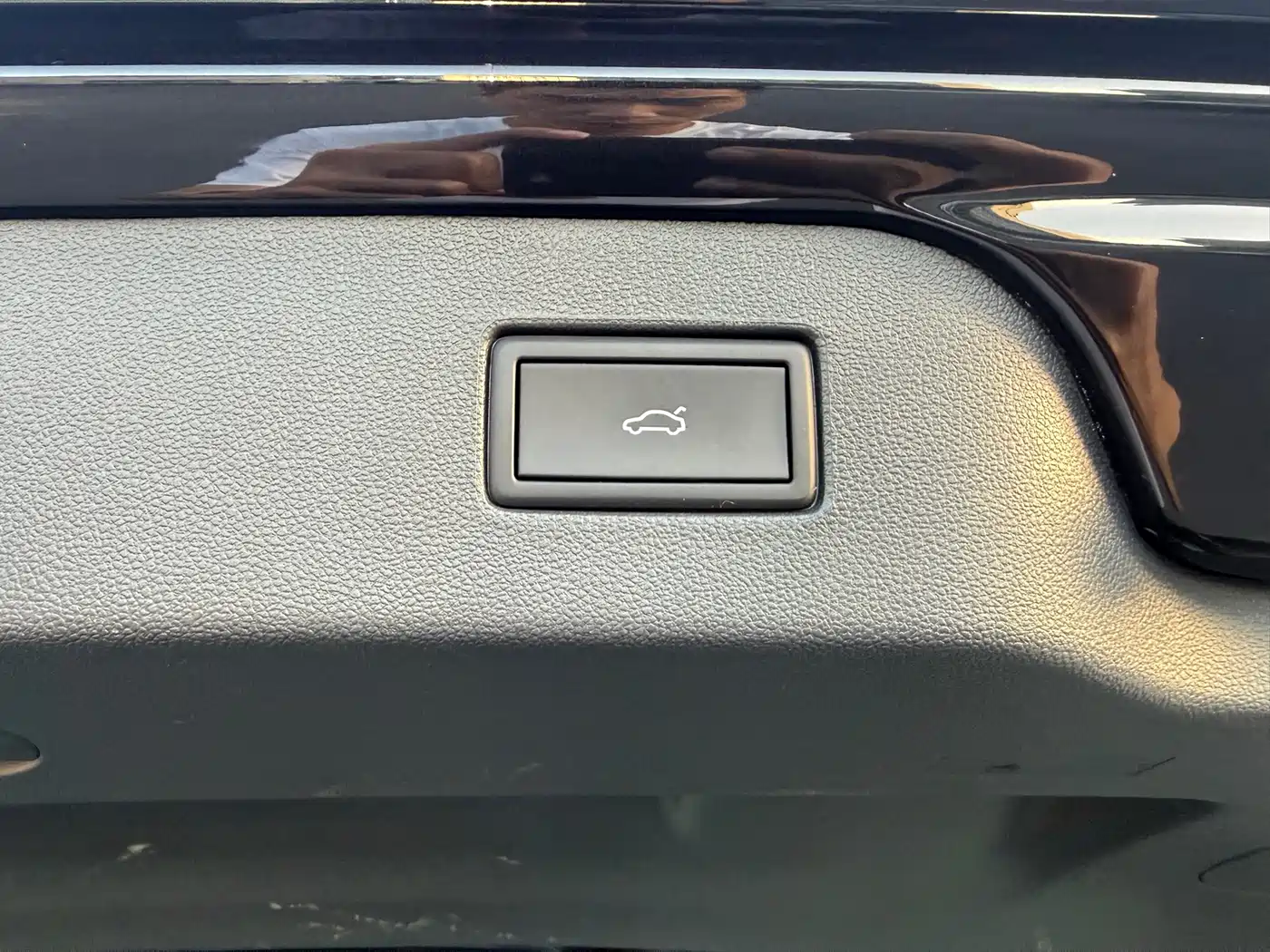 Volkswagen Passat 2022 380TSI Flagship Edition фото 23