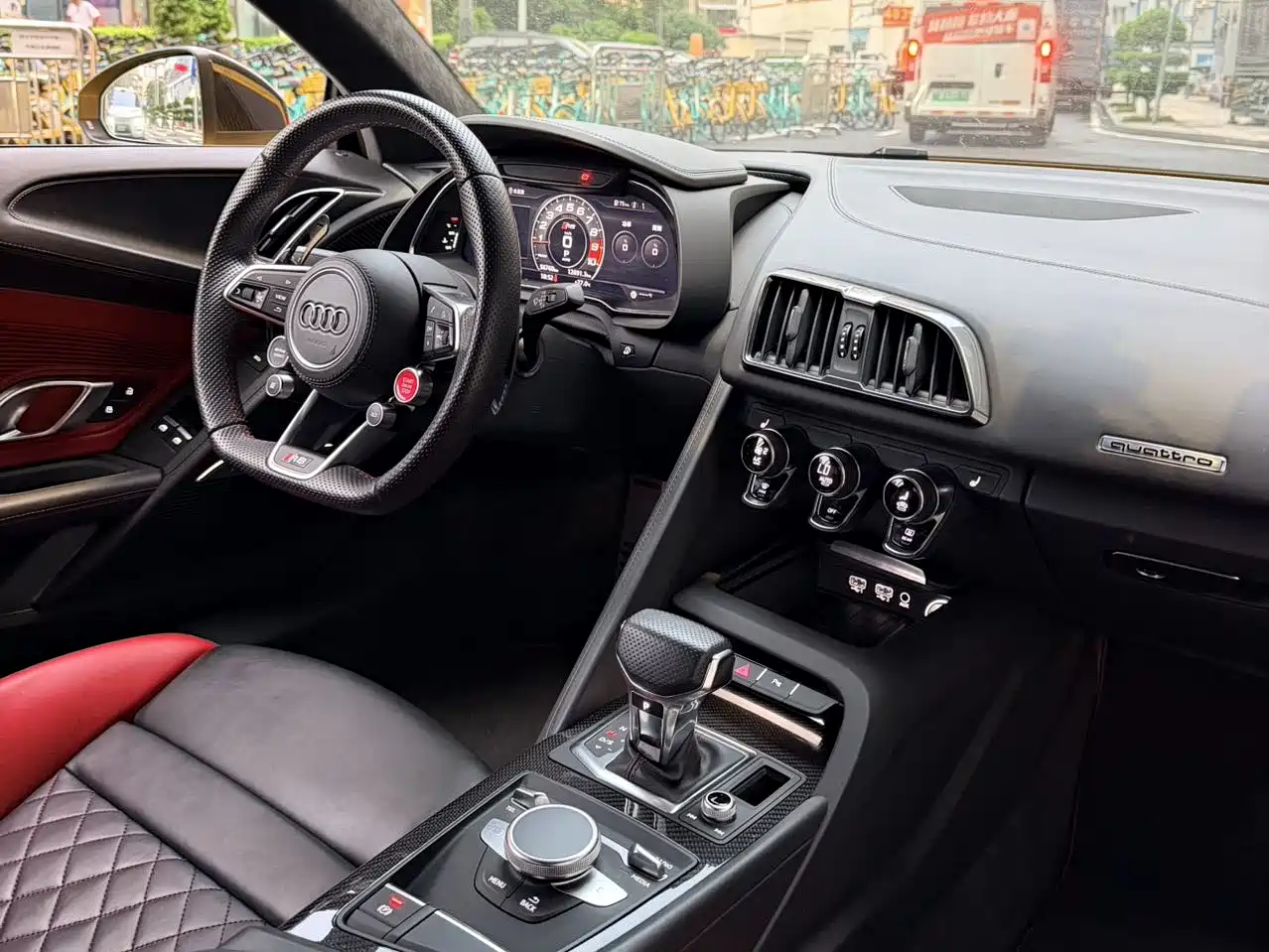 Audi R8, миниатюра 7