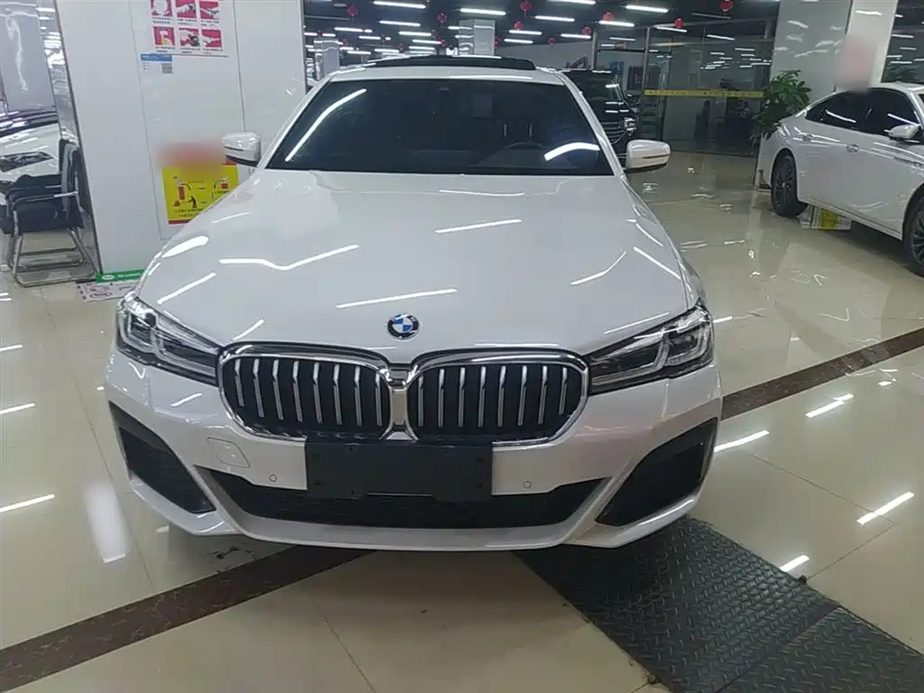 BMW 5 Series 2022 Facelift 525Li M Sport Package фото 3