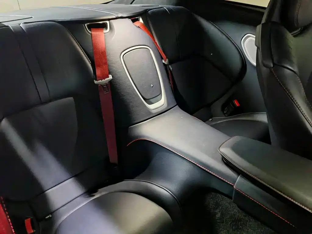 Aston Martin DB11 2022 2020 4.0T V8 Coupe