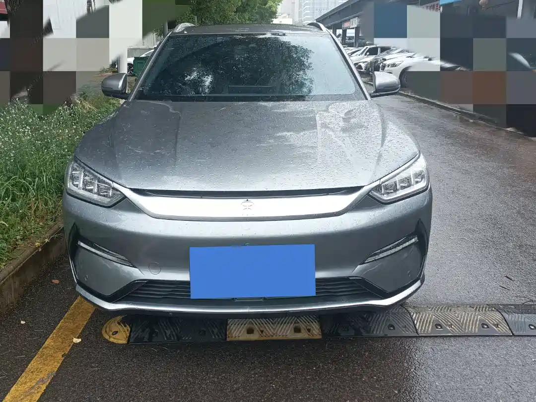 BYD Song PLUS PHEV 2021 EV Premium Model фото 2
