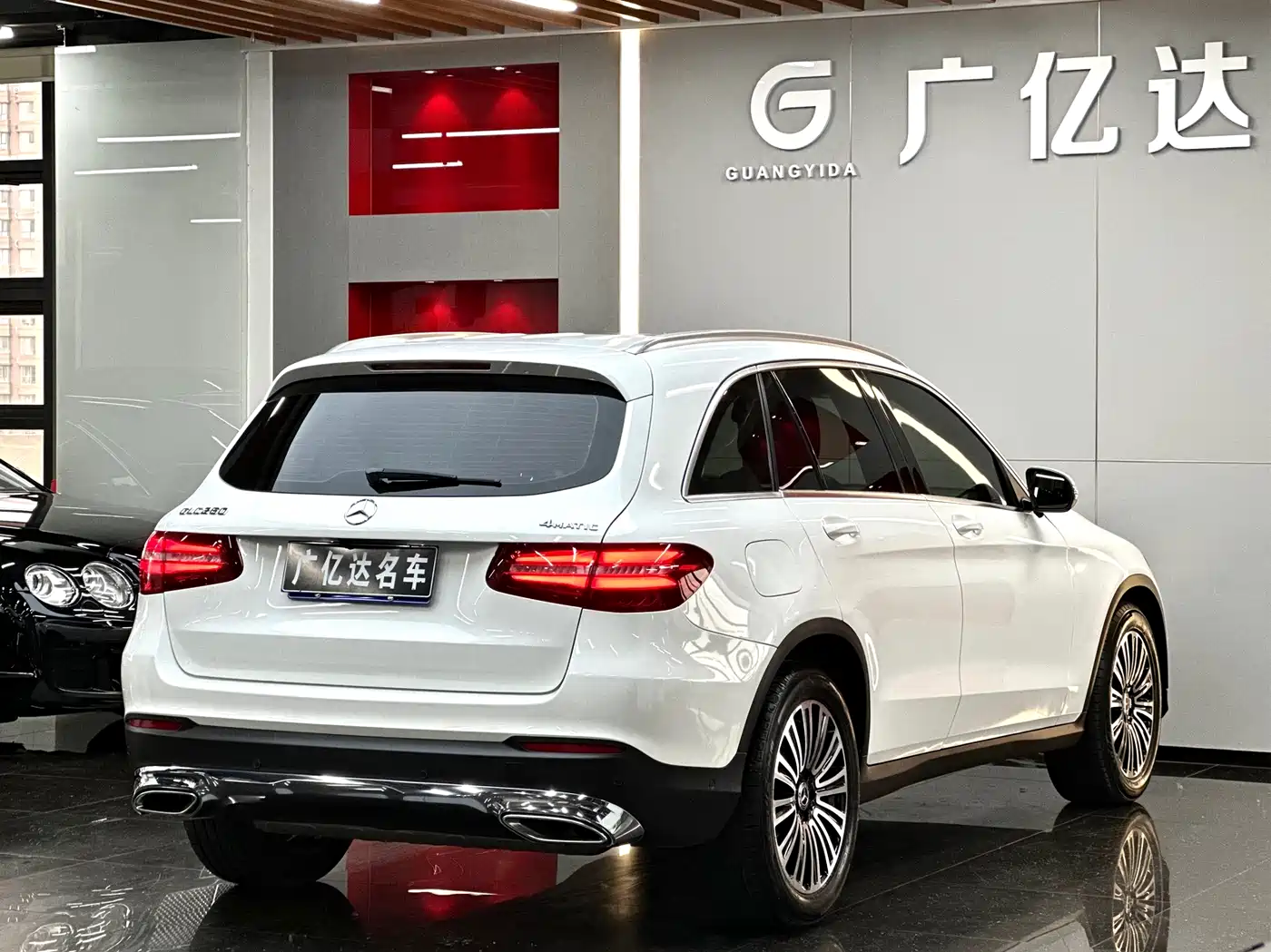 Mercedes-Benz GLC 2016 GLC 260 4MATIC Dynamic фото 26
