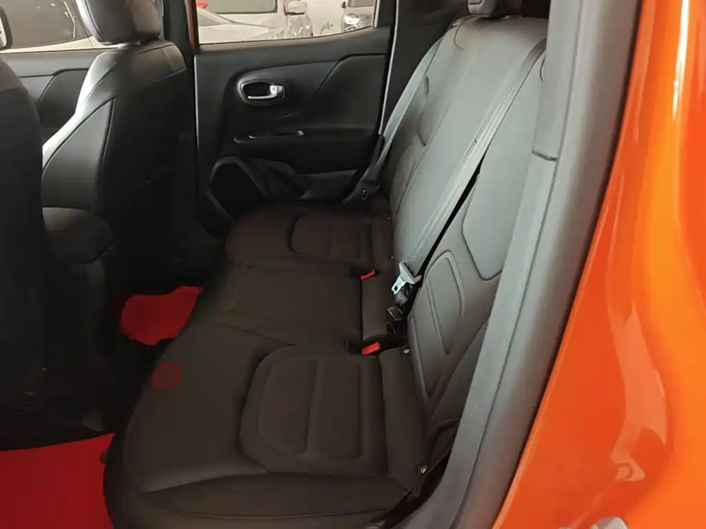 Jeep Renegade 2020 2019 220T Automatic Premium