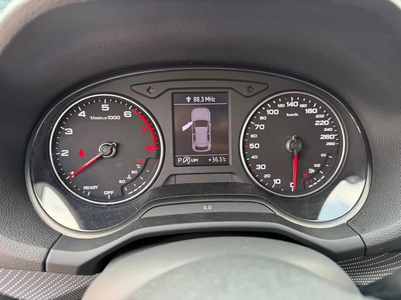 Audi Q2L 2019 2018 35 TFSI Launch Exclusive Edition China VI