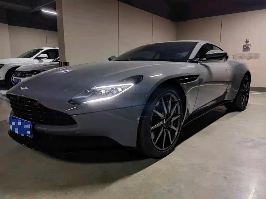 Aston Martin DB11 2022 2020 4.0T V8 Coupe