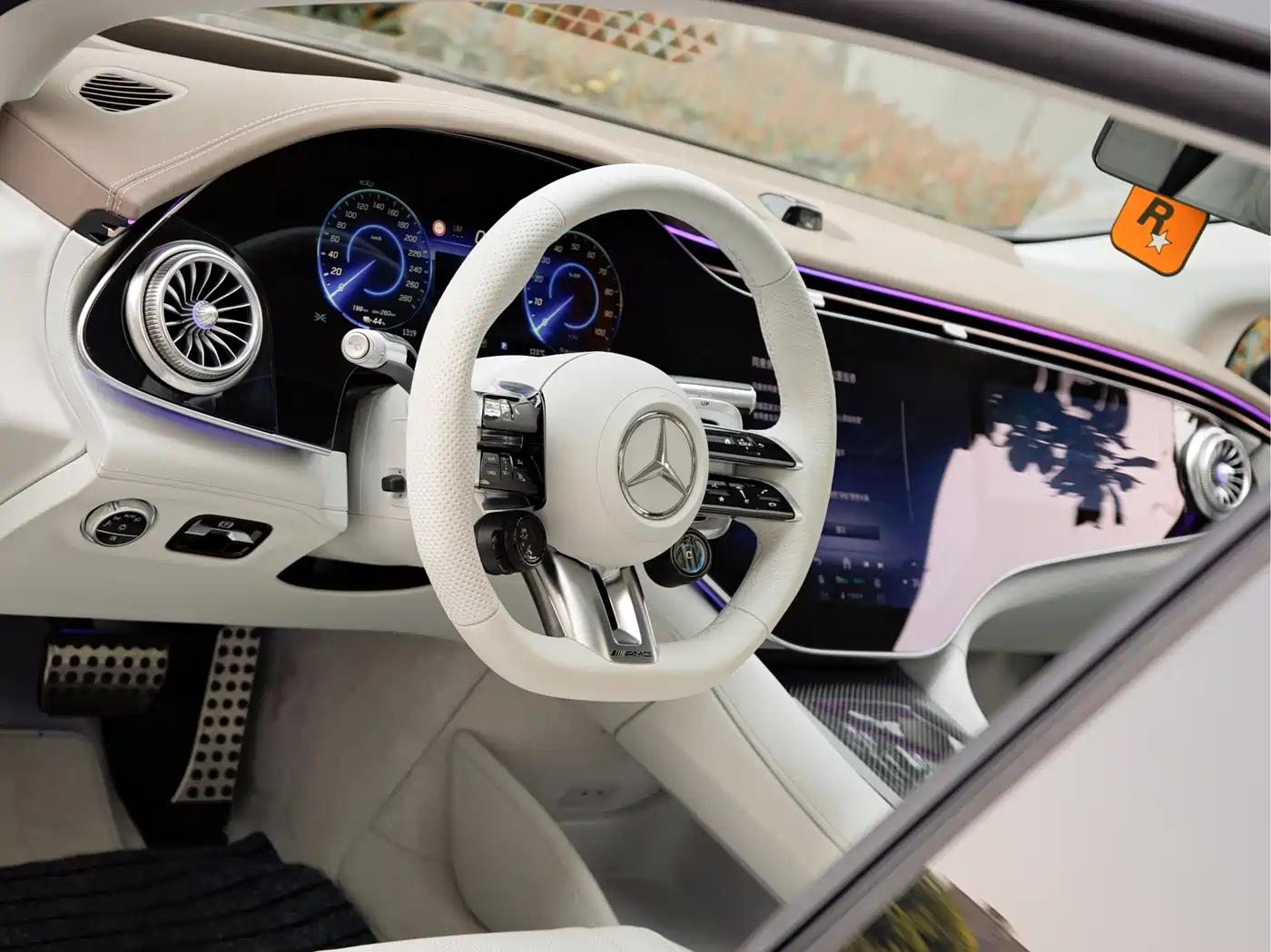 MERCEDES-BENZ EQS AMG