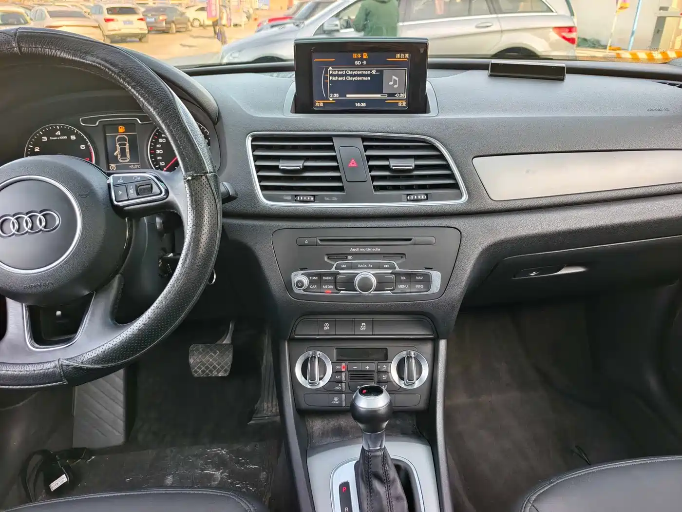 Audi Q3 2015 30 TFSI Progressive фото 10