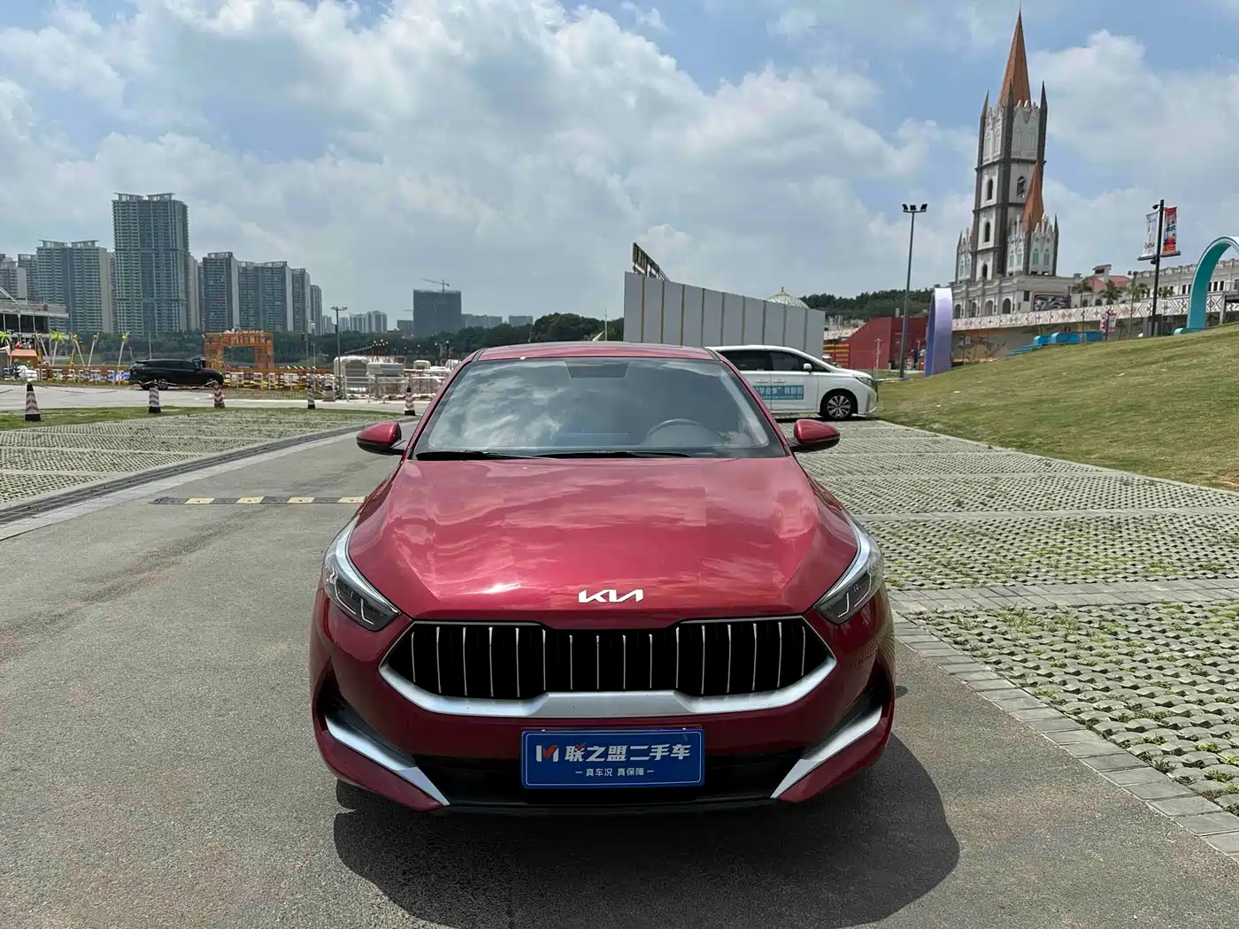 Kia K3 2021 Facelift 1.5L CVT Fashion Edition фото 2