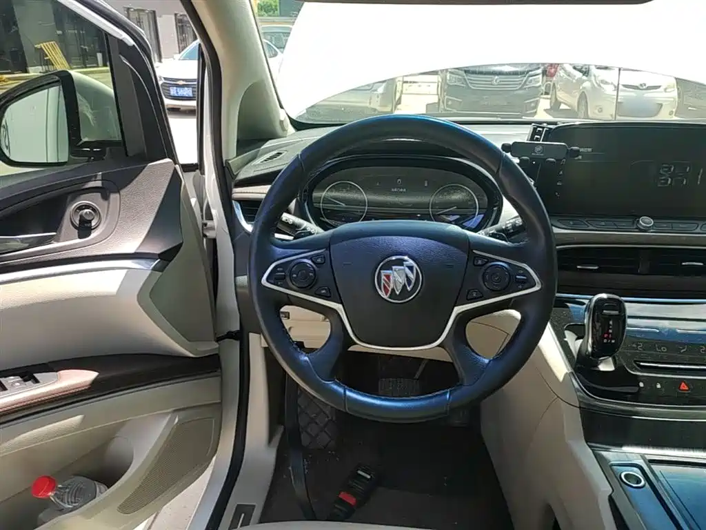 Buick GL8 2021 Land Business Class 652T Premium фото 11