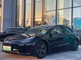 Фото 1 - Tesla Model 3
