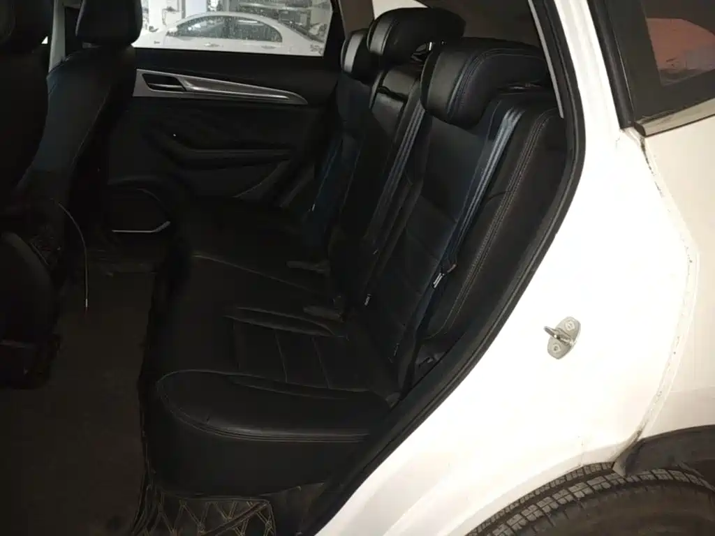 Фото 17 - Haval F7