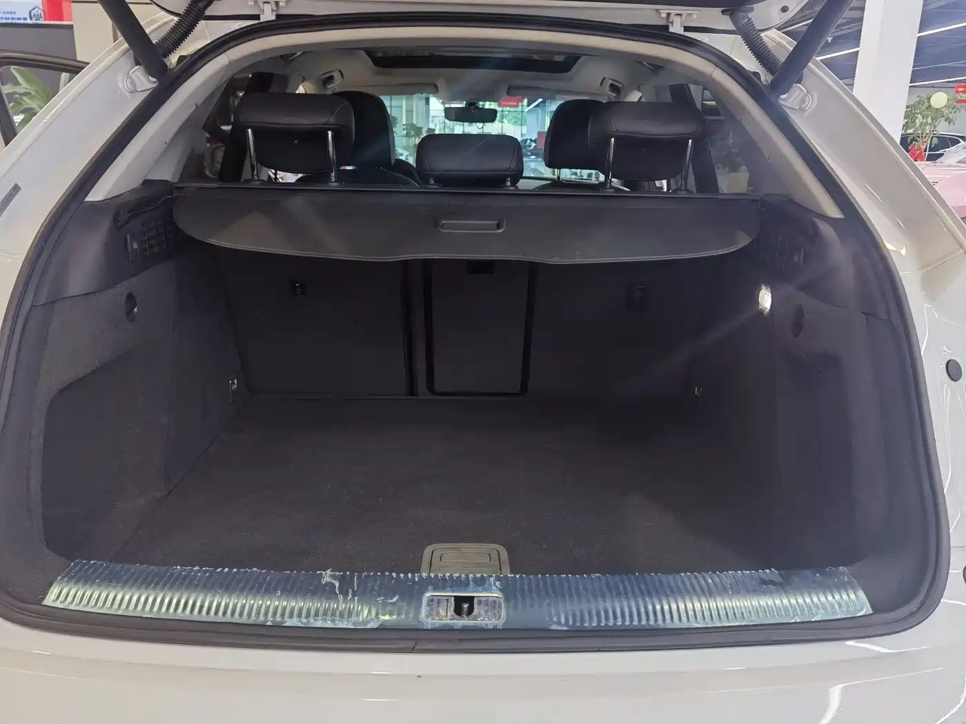 Фото 6 - Audi Q3
