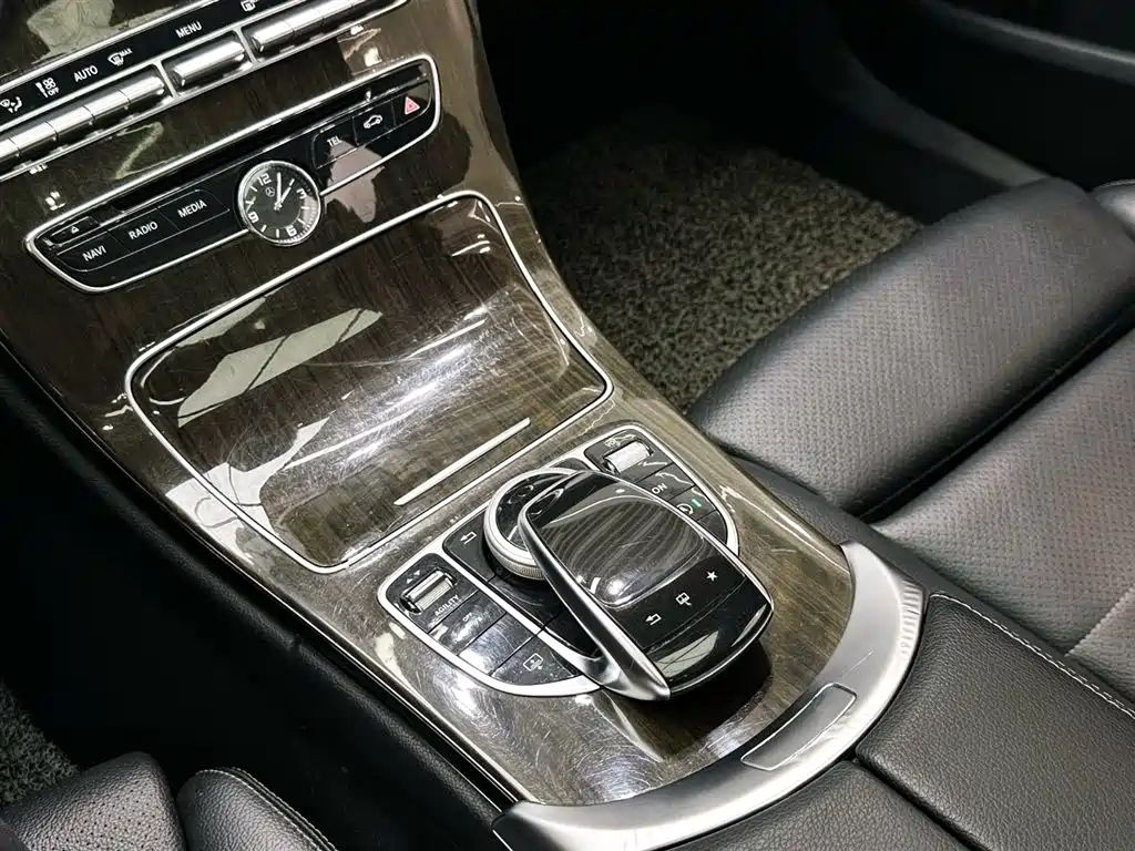 Mercedes-Benz C-Class 2015 C 200 L фото 16