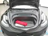 Фото 10 - Tesla Model 3