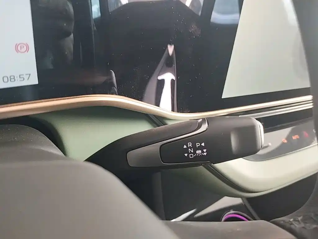 Hongqi EH7 2026 2025 690 Smart Selection Edition