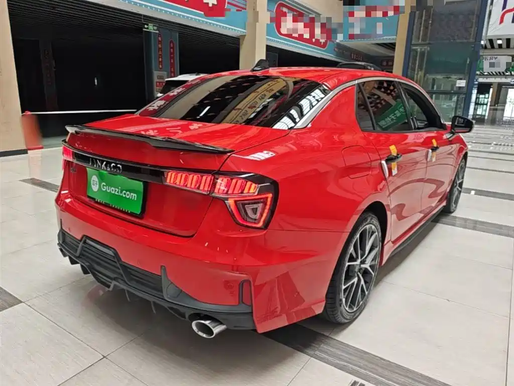 Lynk & Co 03 2022 1.5TD DCT Power Pro фото 7