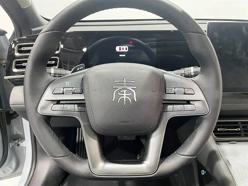 BYD Qin L 2025 DM-i Smart Drive Edition 120KM Surpassing фото 11