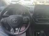 Фото 10 - Toyota Corolla
