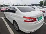 Photo 5 - Peugeot 408