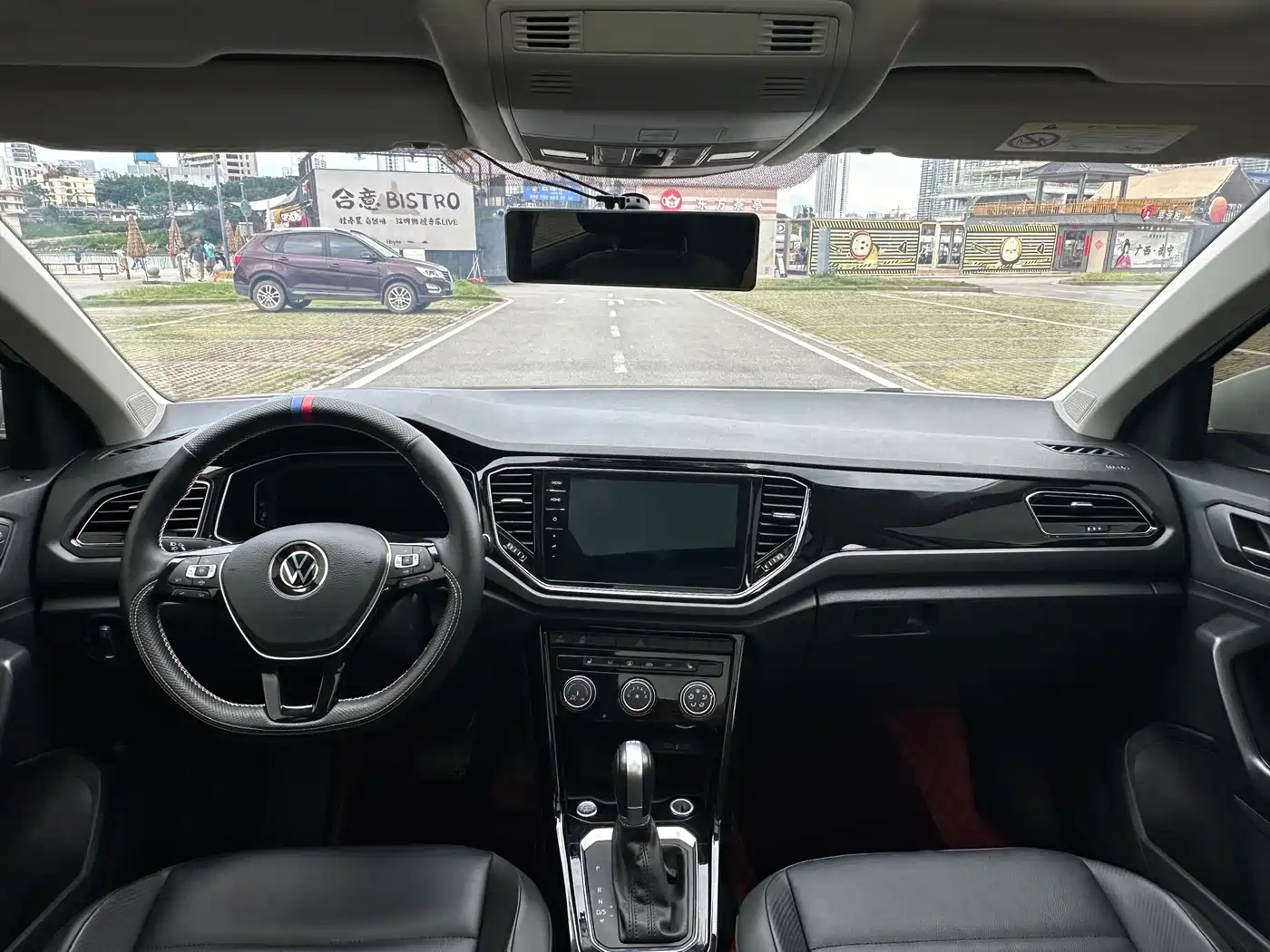 Volkswagen T-ROC 2022 280TSI DSG 2WD Comfort PLUS фото 14