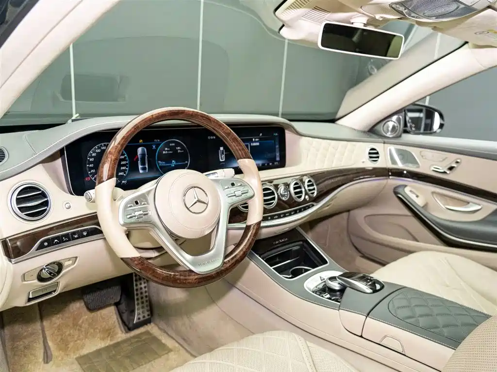 Mercedes-Benz Maybach S-Class 2018 Model S 680 фото 9