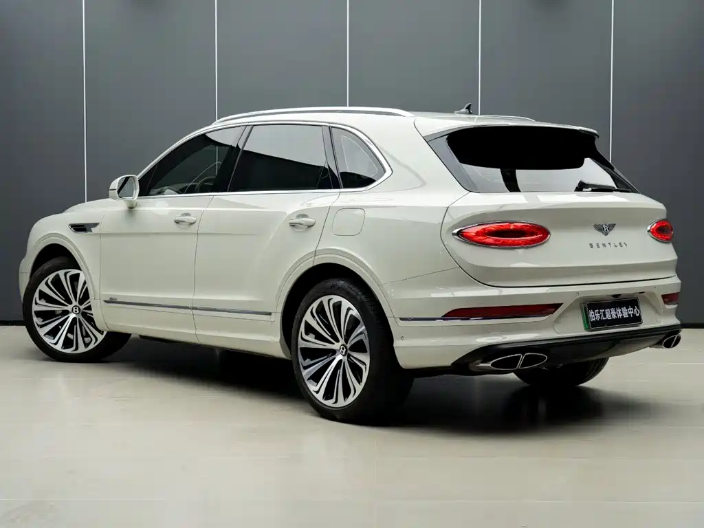 Bentley Bentayga Hybrid 2022 2021 3.0T PHEV