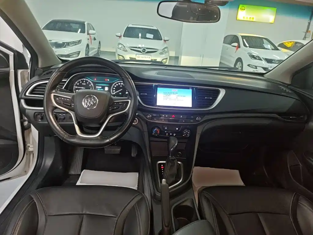 Фото 10 - Buick Excelle GT