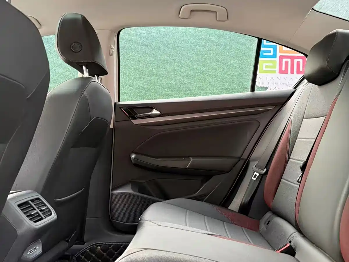 Volkswagen Bora 2021 1.5L Automatic Elite Smart Edition фото 9