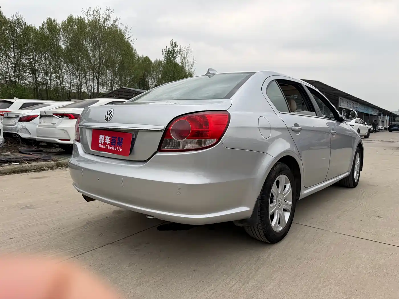 Volkswagen Lavida 2009 Model 2.0L Automatic PinYou Edition фото 16