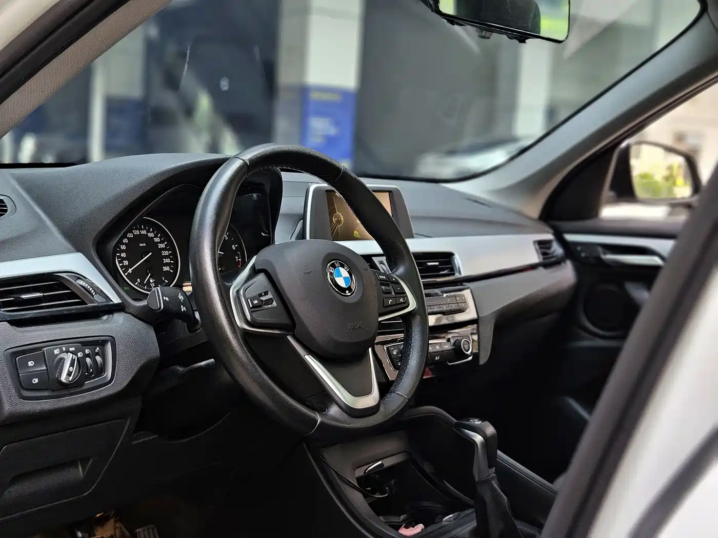BMW X1 2016 sDrive18Li Fashion Model фото 6