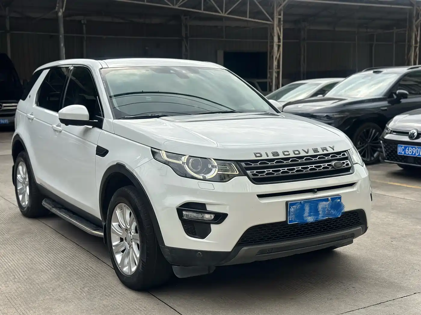 Land Rover Discovery Sport 2016 2.0T SE фото 3