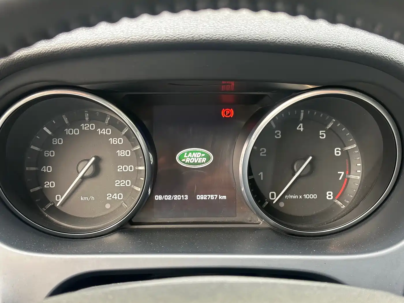 Land Rover Discovery Sport 2016 2.0T SE фото 24