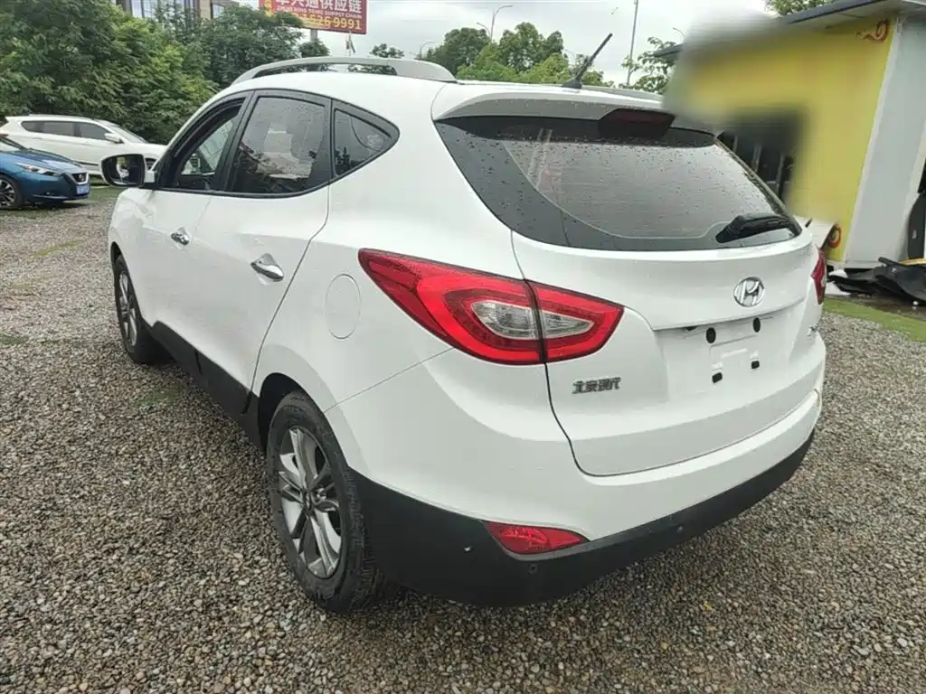 Hyundai Beijing Hyundai ix35 2013 2.0L Auto 2WD Smart GLS China IV фото 5