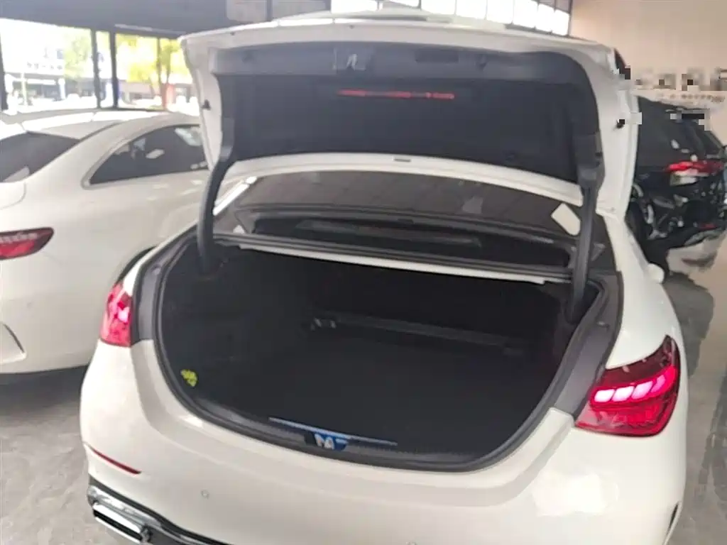 Mercedes-Benz C-Class 2024 Facelift III C 260 L Sport фото 19