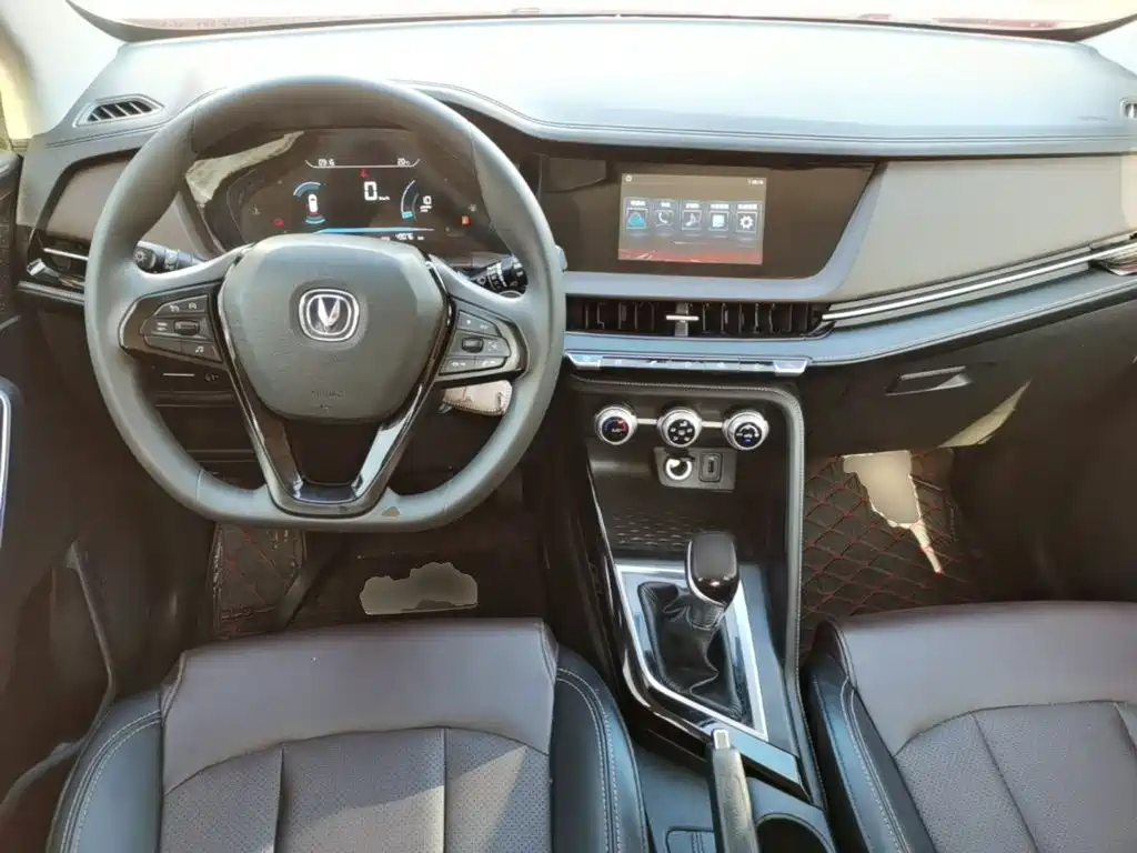 Changan CS15 2019 2019 1.5L Manual Progressive China V