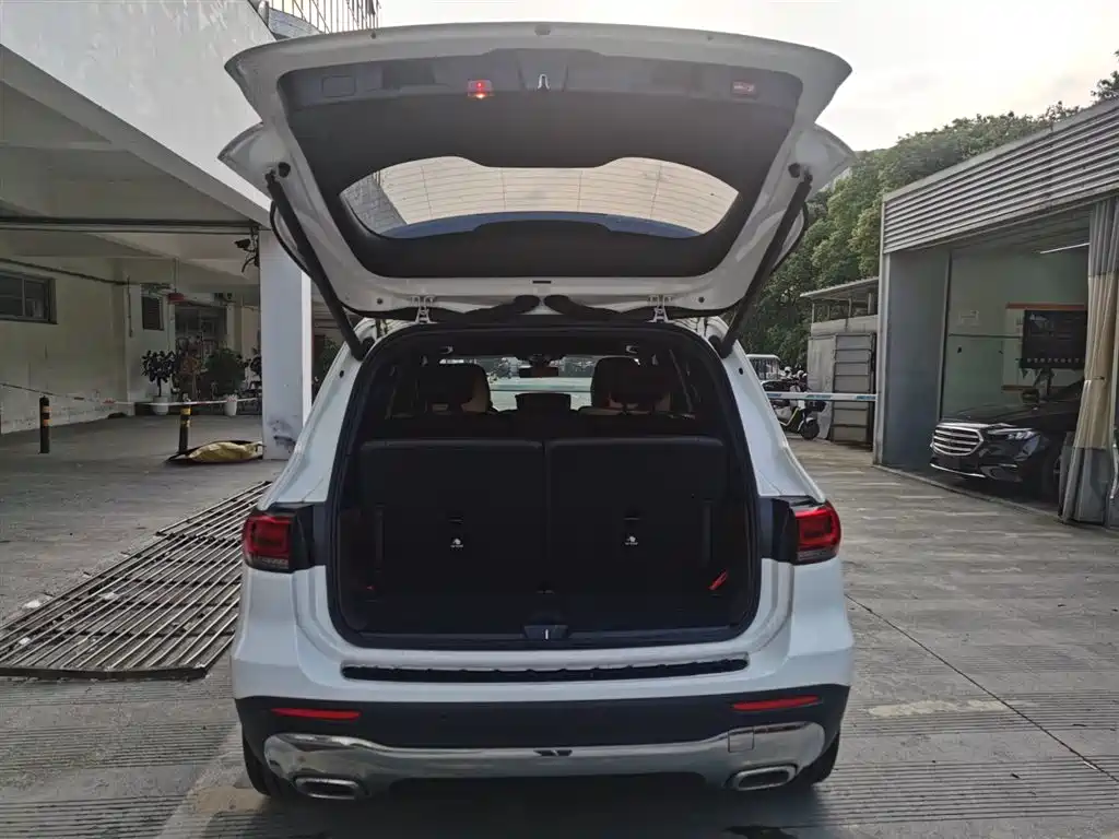 Mercedes-Benz GLB 2020 Facelift GLB 200 Style фото 19
