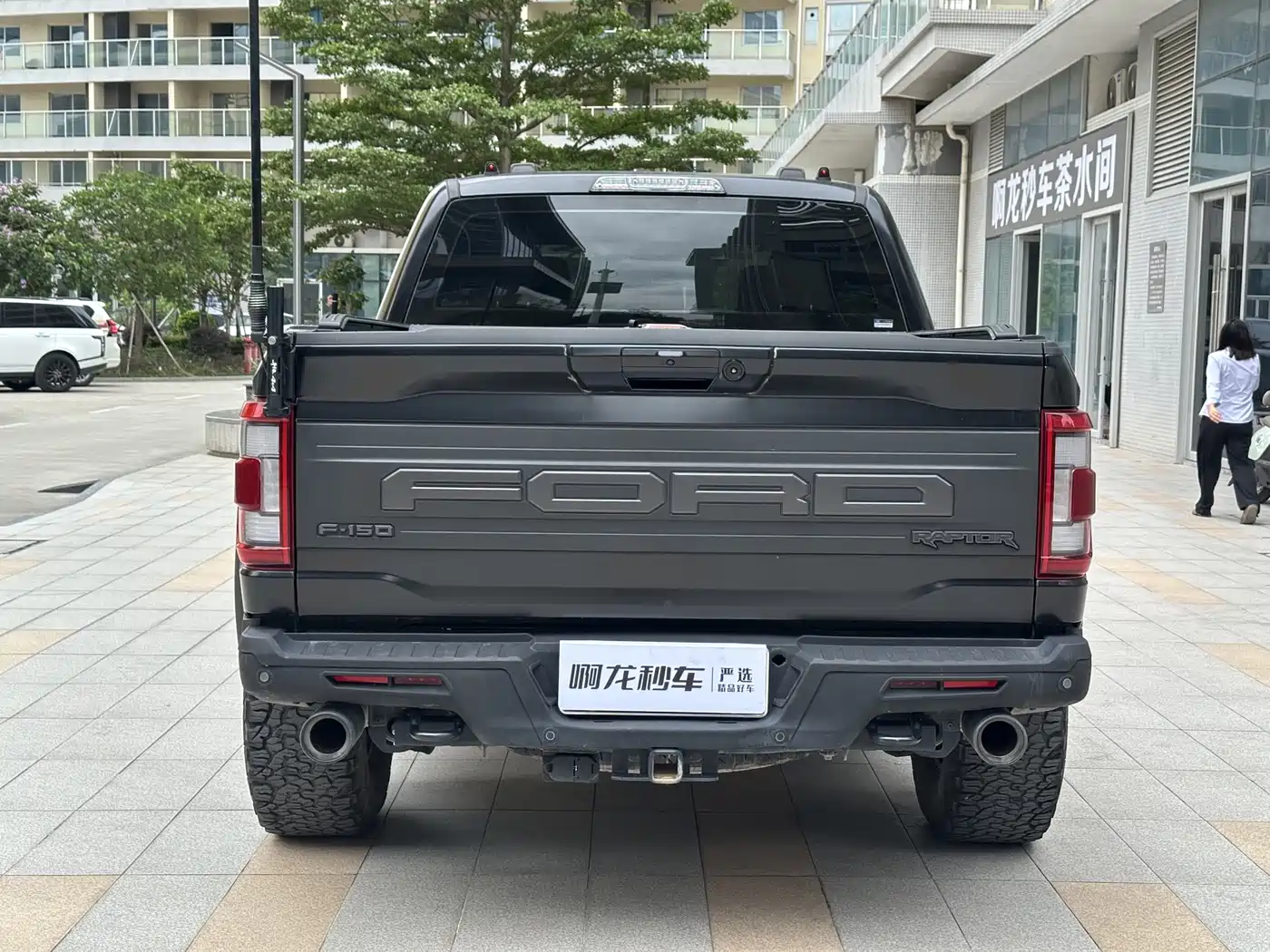 FORD F-150 RAPTOR