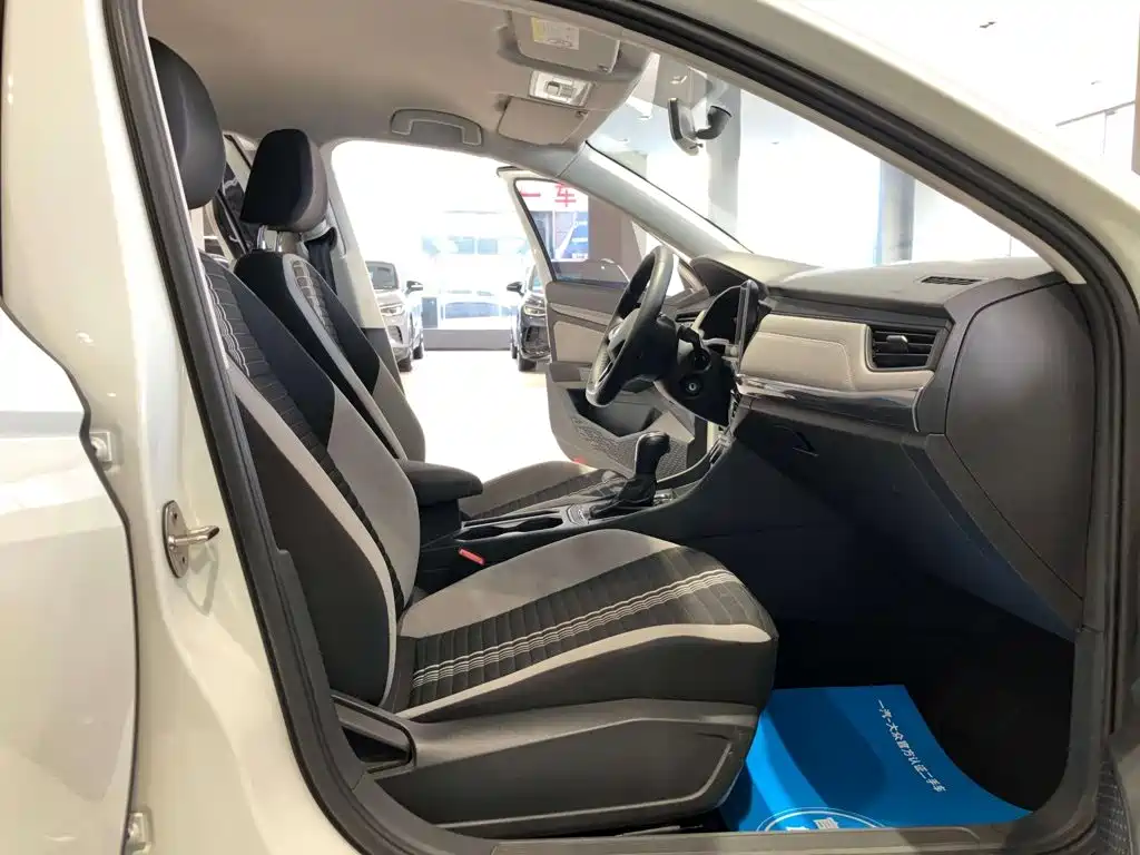 Volkswagen Bora 2024 2023 200TSI DSG Comfort Edition