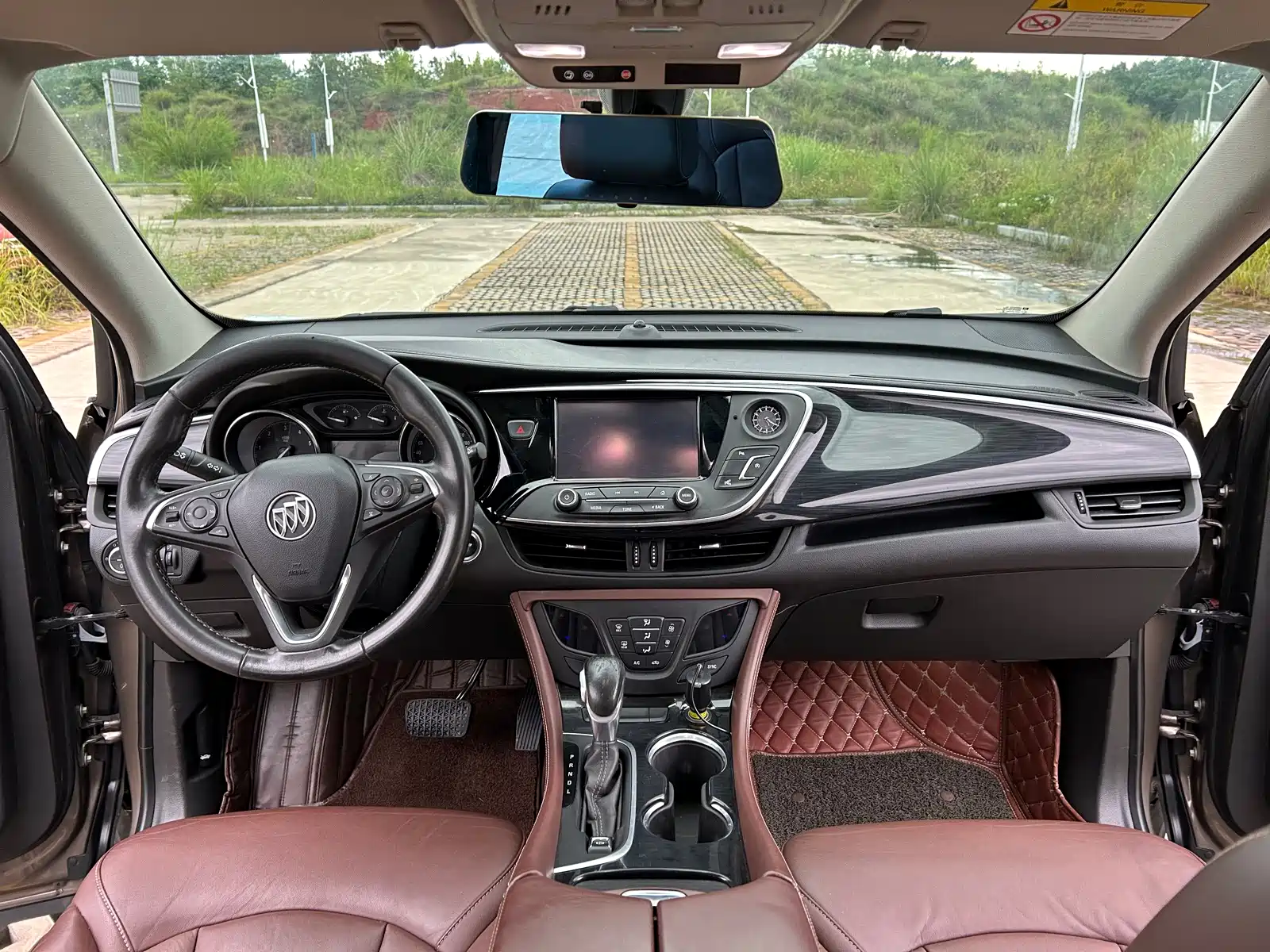 Фото 12 - Buick Envision Plus