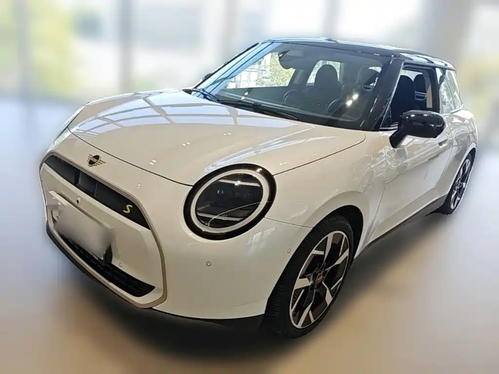 Фото 1 - MINI Electric MINI COOPER