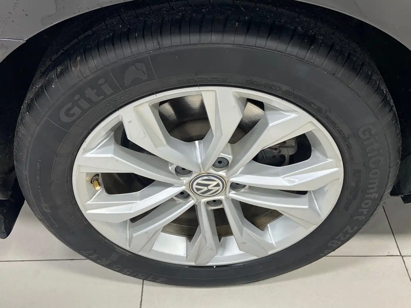 Volkswagen Magotan 2017 330TSI DSG Luxury фото 21