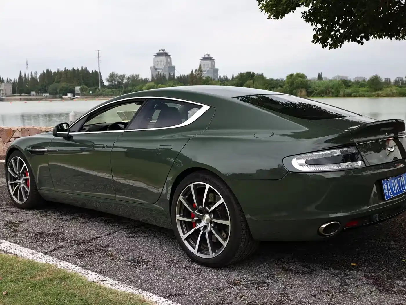 Aston Martin Rapide 2018 2017 6.0L S