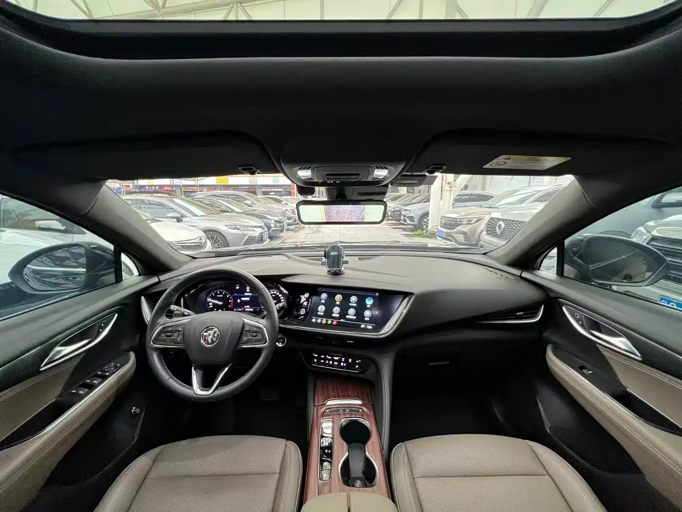 Buick Envision Plus 2023 Enclave Plus 652T 5-Seater Luxury фото 6