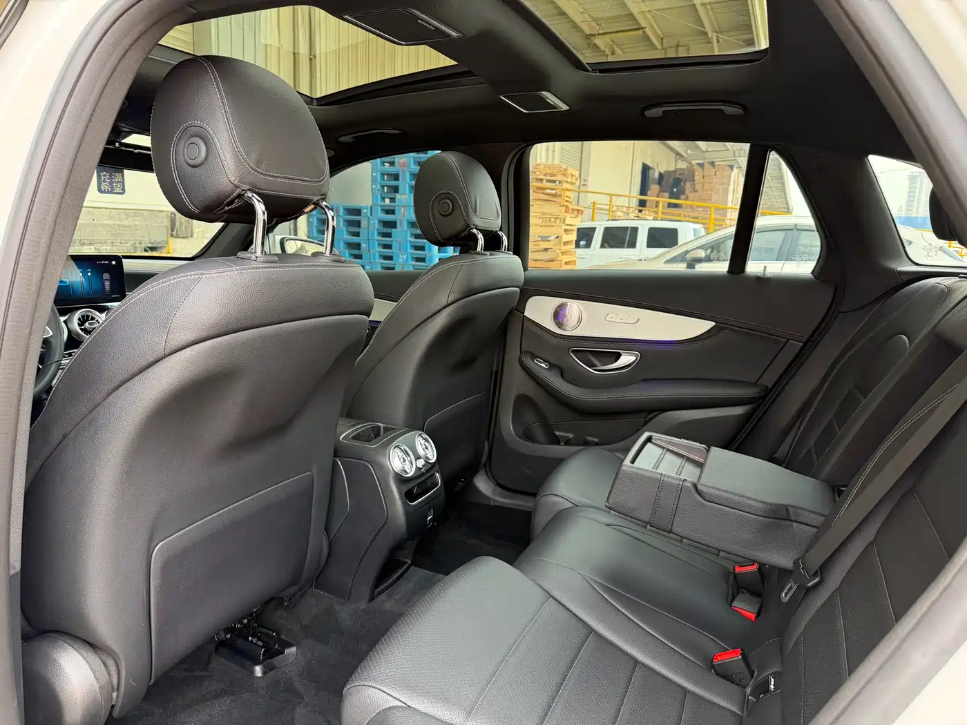 Mercedes-Benz GLC 2020 GLC 260 L 4MATIC Dynamic фото 6
