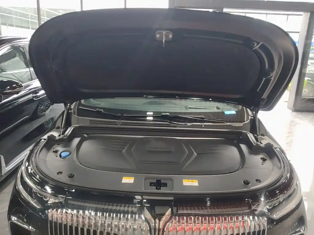 Voyah Auto Voyah Dreamer 2026 2025 Model PHEV Basic Version