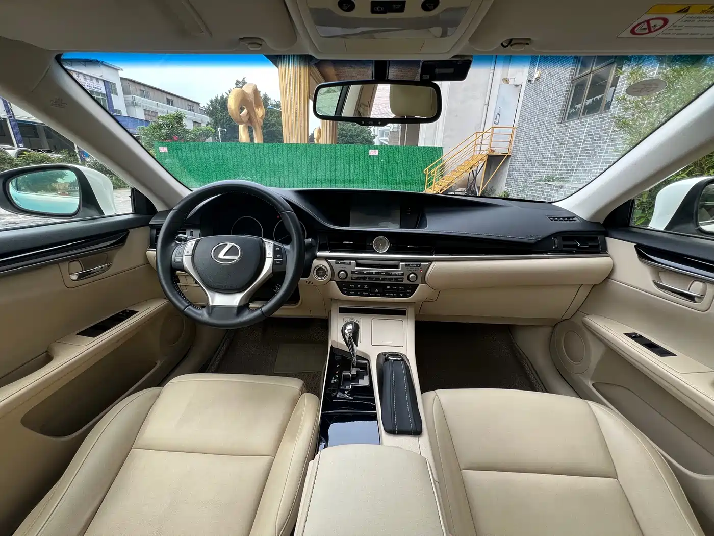 Lexus ES 2013 250 Elite Edition фото 14