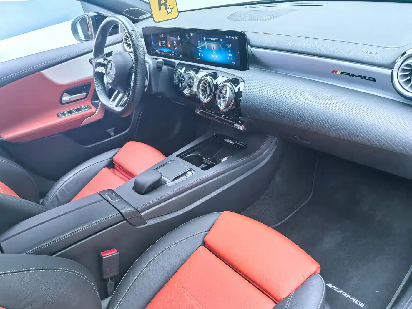 Mercedes-Benz A-Class AMG 2024 AMG A 35 L 4MATIC фото 13