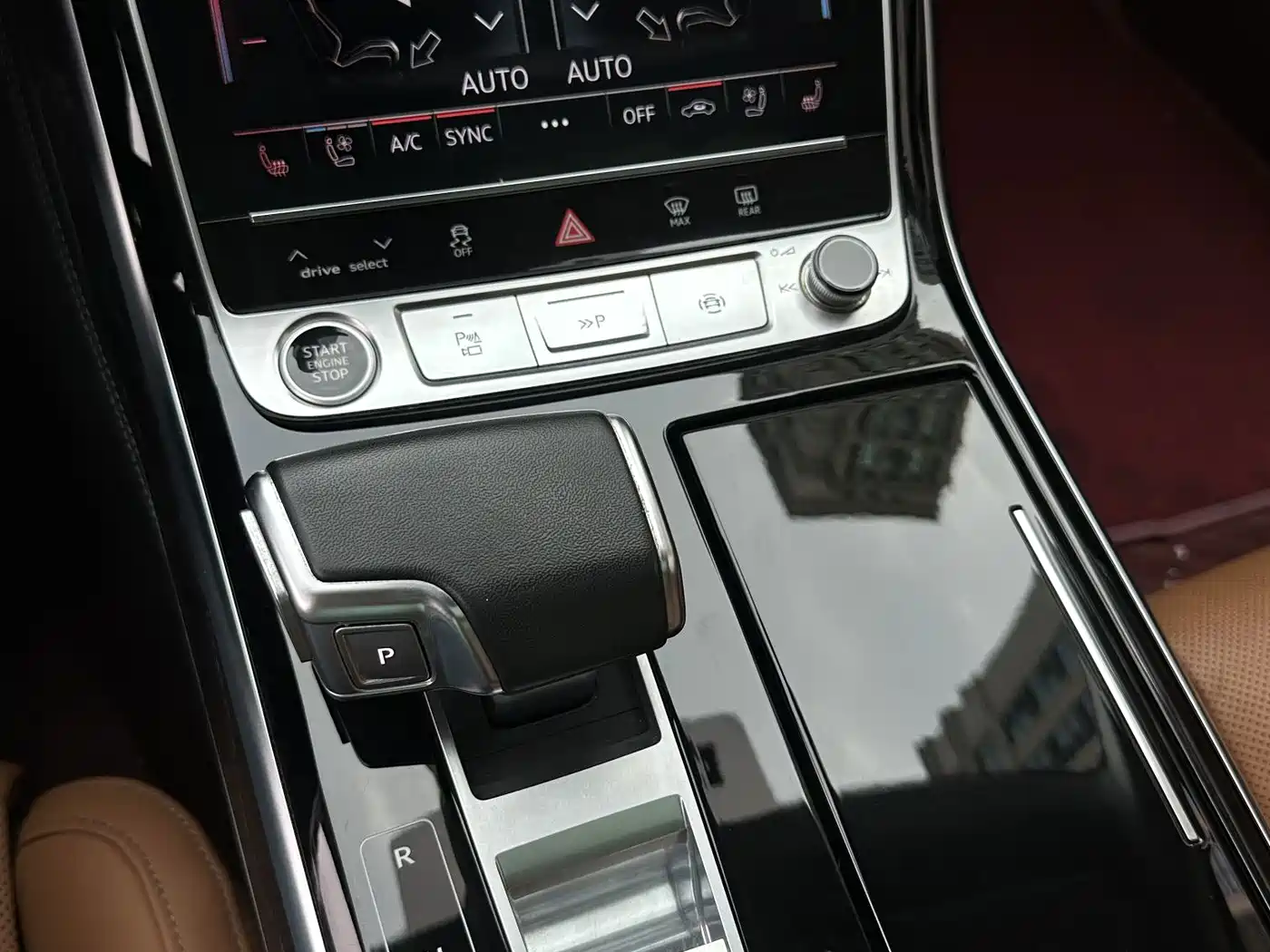 Audi A8 2024 2024 Model A8L 50 TFSI quattro Premium Selection