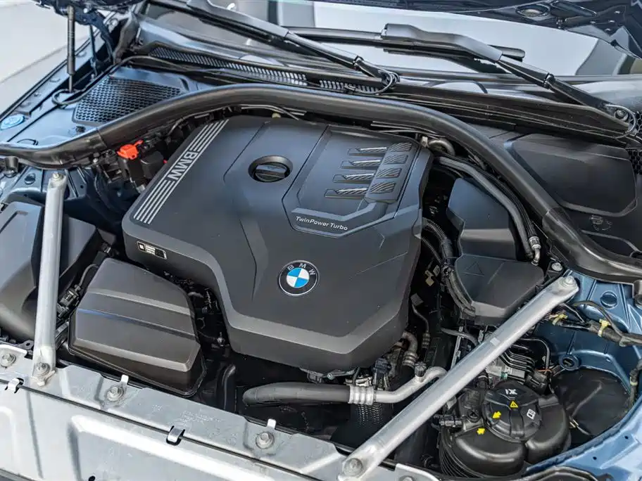 BMW 4-SERIES